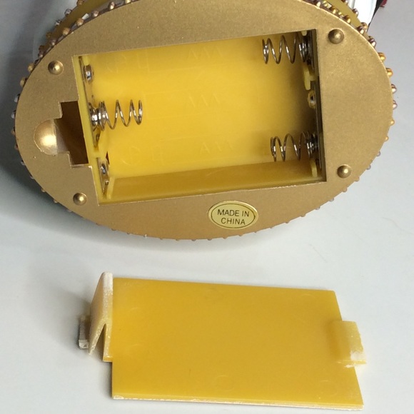 NIB Elvis Presley musical ornament collectible - Picture 13 of 13